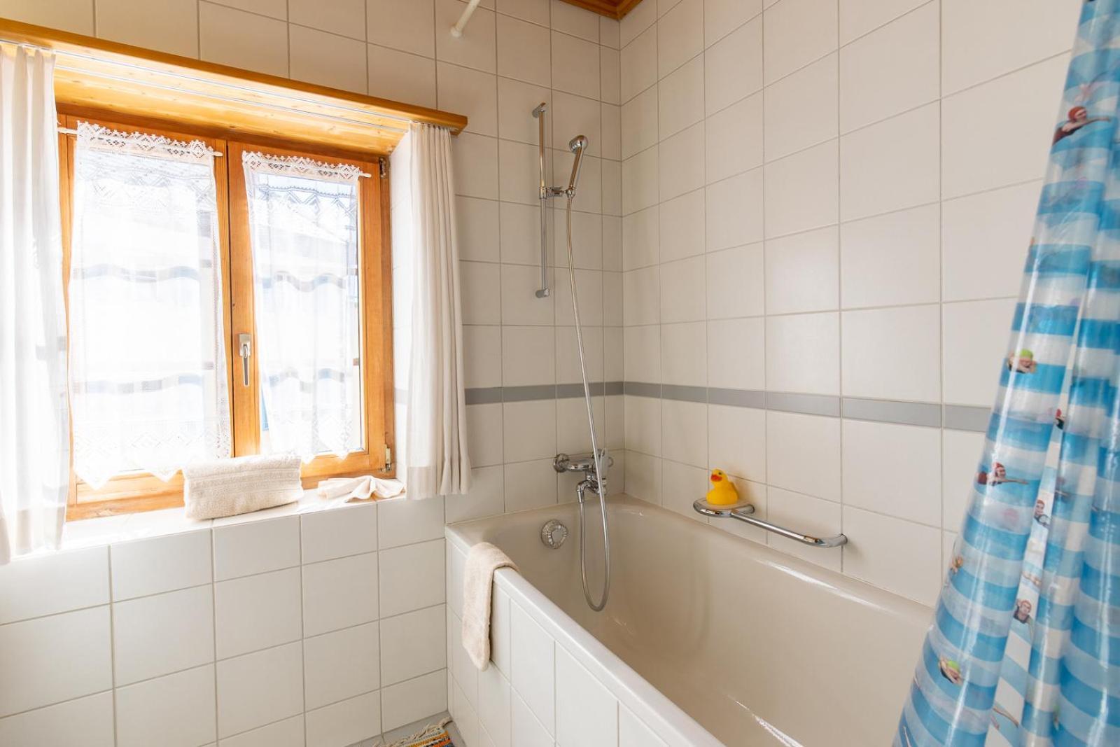 Appartement Chasa Tredeschin à Scuol Extérieur photo